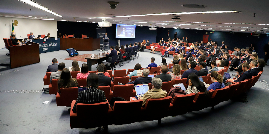 Presidente da ANJ defende fim de contas falsas nas redes sociais